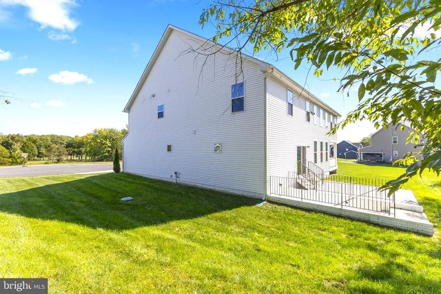6748 HIGHLANDER CT, Warrenton, VA 20187