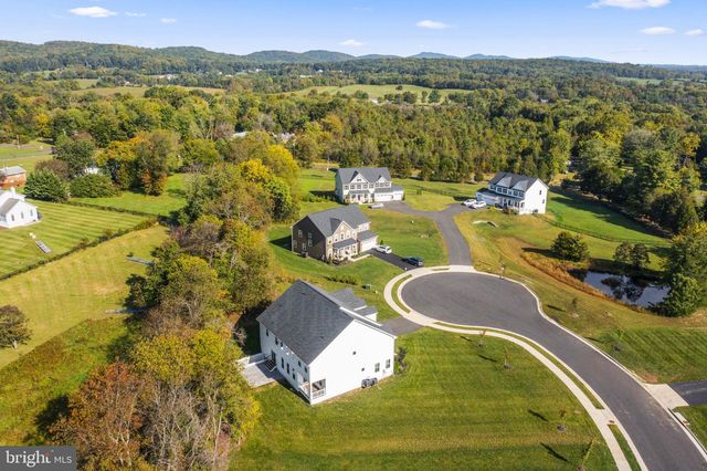6748 HIGHLANDER CT, Warrenton, VA 20187