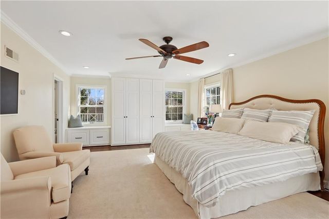 3223 W 67th Street, Mission Hills, KS 66208