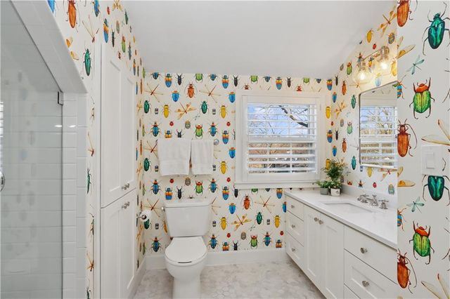 3223 W 67th Street, Mission Hills, KS 66208