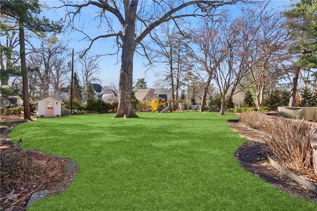 3223 W 67th Street, Mission Hills, KS 66208