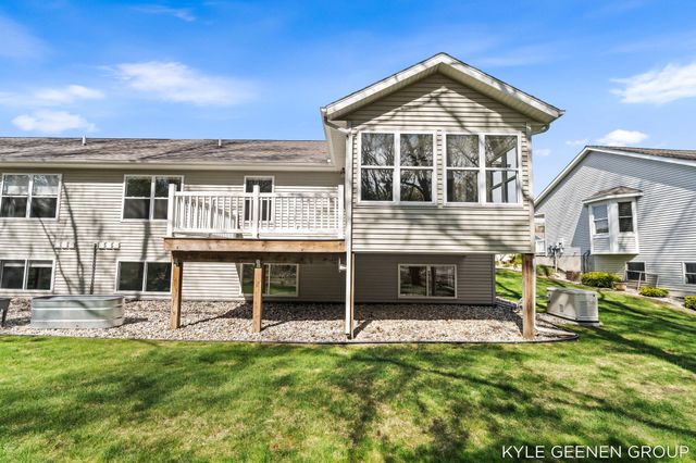 1448 E Addison Way, Muskegon, MI 49445
