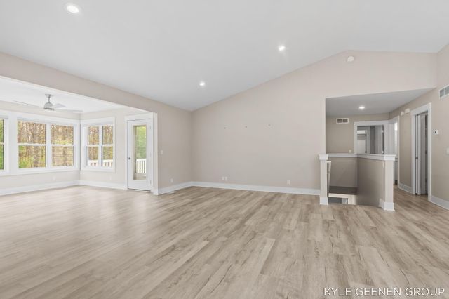 1448 E Addison Way, Muskegon, MI 49445