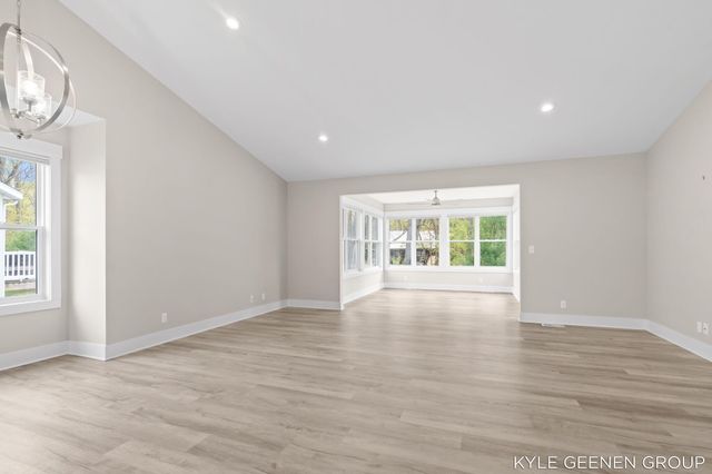 1448 E Addison Way, Muskegon, MI 49445