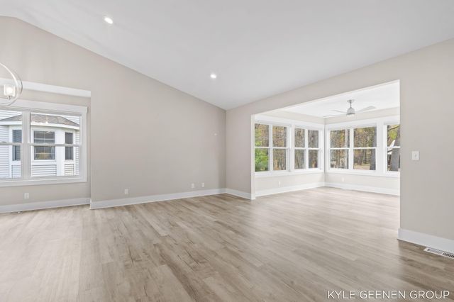 1448 E Addison Way, Muskegon, MI 49445