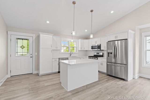 1448 E Addison Way, Muskegon, MI 49445