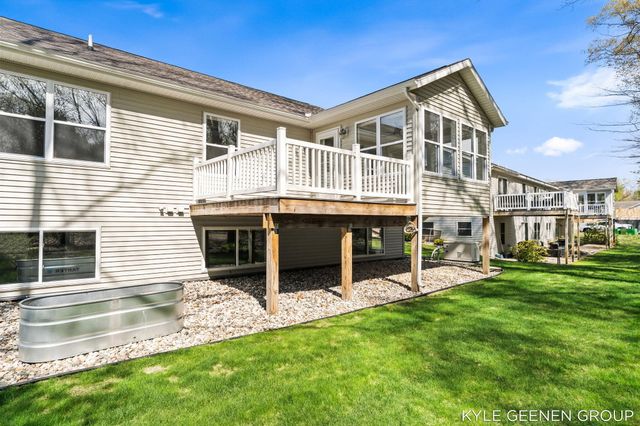 1448 E Addison Way, Muskegon, MI 49445