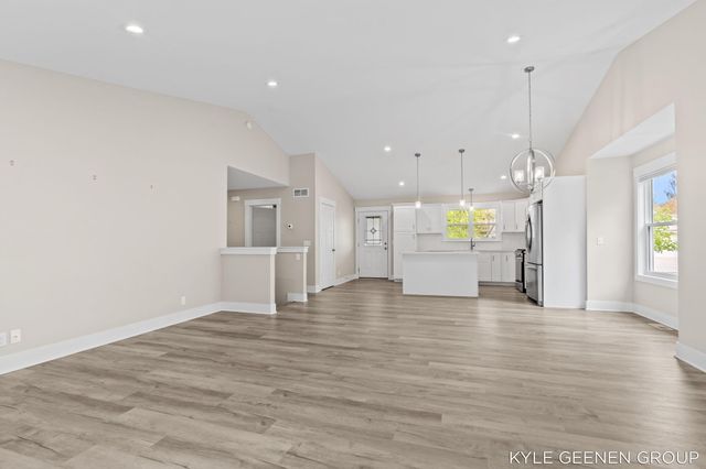 1448 E Addison Way, Muskegon, MI 49445