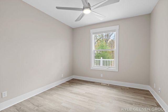 1448 E Addison Way, Muskegon, MI 49445