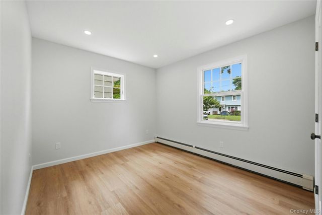 192 Iceland Drive, South Huntington, NY 11746