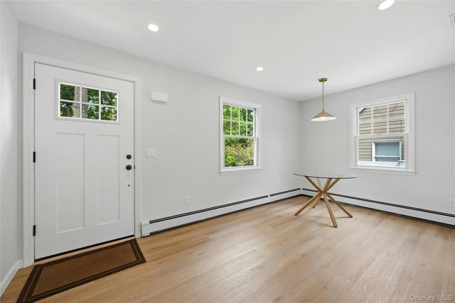 192 Iceland Drive, South Huntington, NY 11746