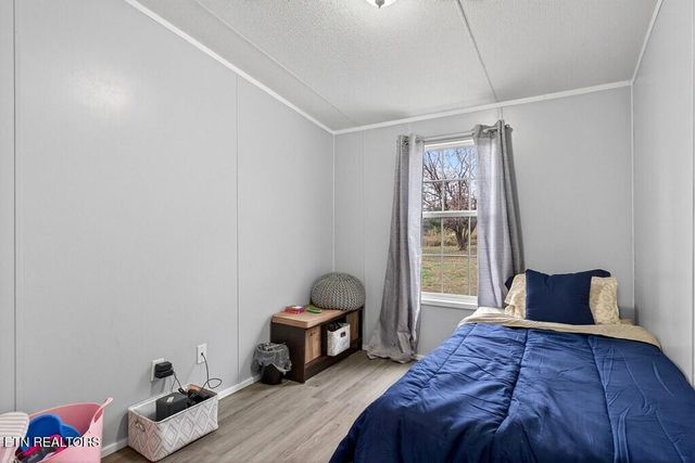 188 PAPERMILL ROAD Rd, Quebeck, TN 37579