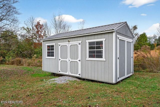 188 PAPERMILL ROAD Rd, Quebeck, TN 37579