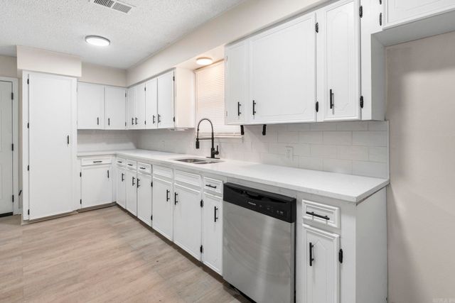 8563 Renee Circle, Benton, AR 72019