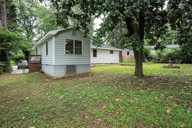 808 Meadow Place, Marietta, GA 30062