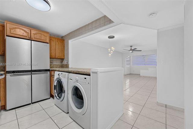 10300 Coral Way C25, Miami, FL 33165
