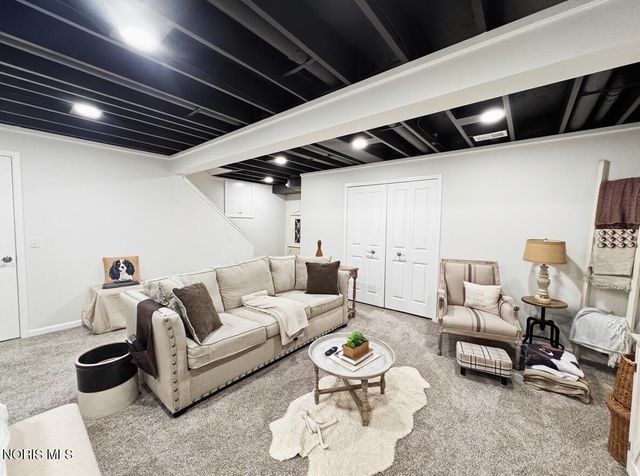 5707 Chardonnay Drive, Toledo, OH 43615