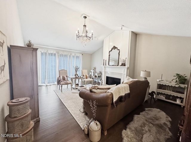 5707 Chardonnay Drive, Toledo, OH 43615