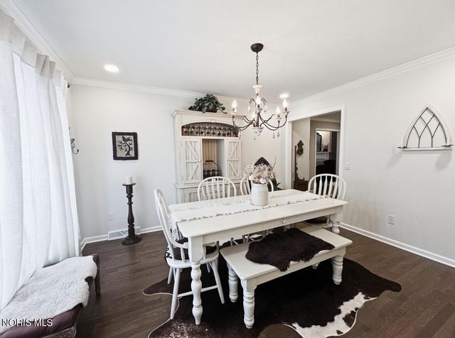 5707 Chardonnay Drive, Toledo, OH 43615
