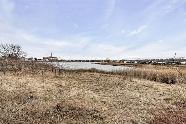 21 Margin Street 33, Lynn, MA 01905