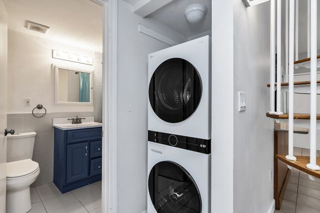 21 Margin Street 33, Lynn, MA 01905