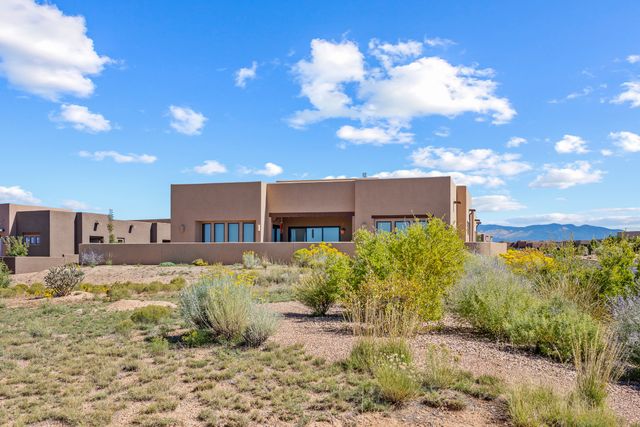 100 Paseo Las Terrazas, Santa Fe, NM 87506