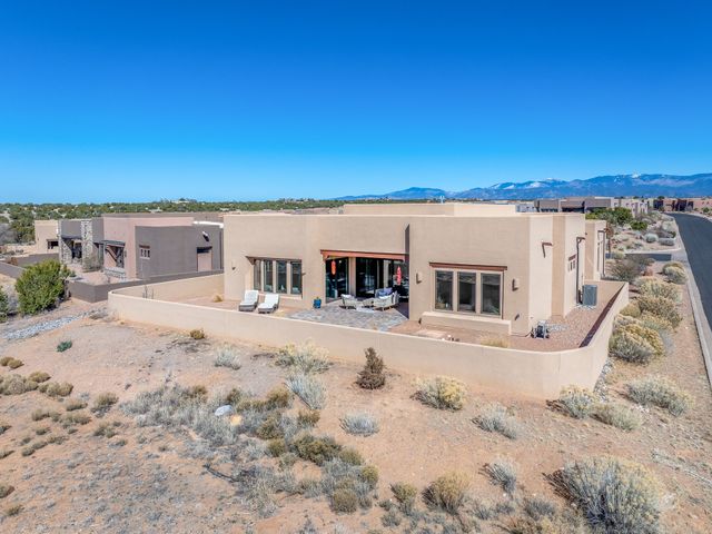 100 Paseo Las Terrazas, Santa Fe, NM 87506