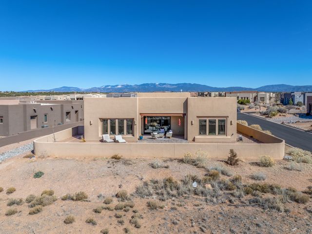 100 Paseo Las Terrazas, Santa Fe, NM 87506