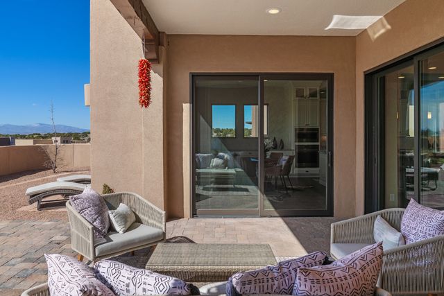 100 Paseo Las Terrazas, Santa Fe, NM 87506