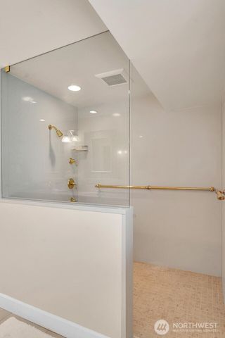 2209 38th Place E, Seattle, WA 98112