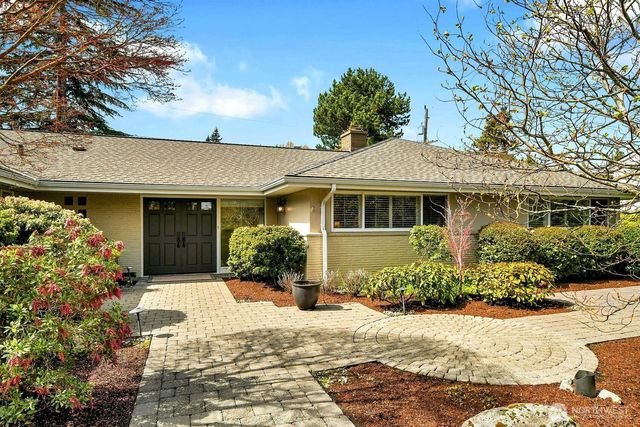 2209 38th Place E, Seattle, WA 98112