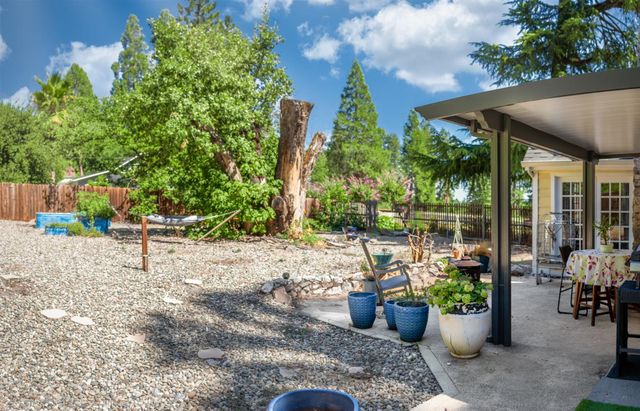 2963 Five Mile Rd, Placerville, CA 95667