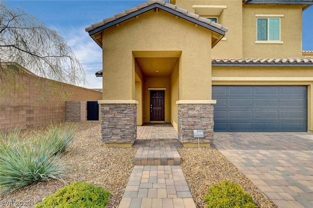 8373 South Pioneer Way, Las Vegas, NV 89113