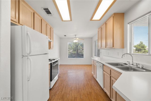 1500 Jamielinn Lane 201, Las Vegas, NV 89110