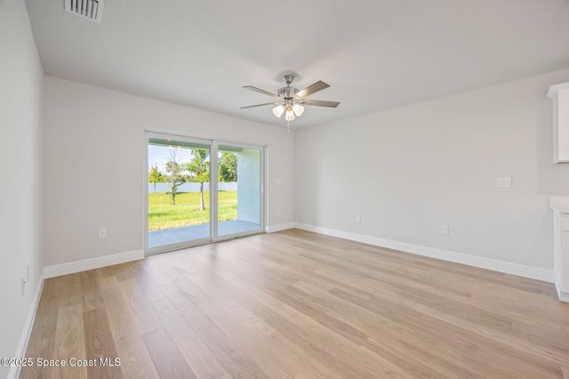 208 Hidden Woods Place, Melbourne, FL 32901