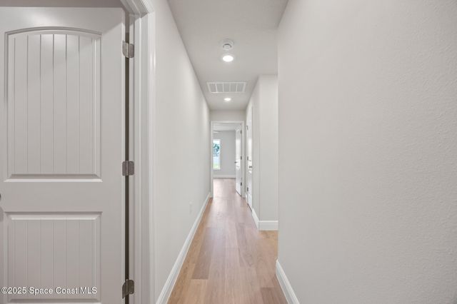 208 Hidden Woods Place, Melbourne, FL 32901