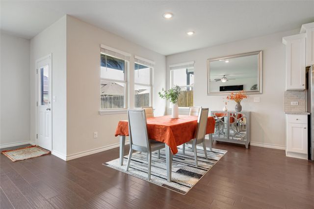 7404 Albany DR, Austin, TX 78754