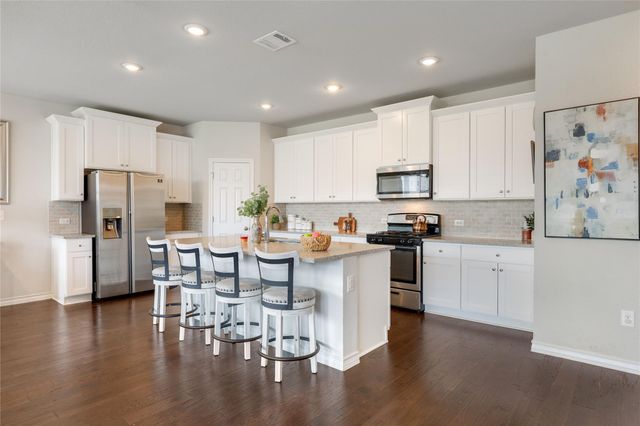 7404 Albany DR, Austin, TX 78754