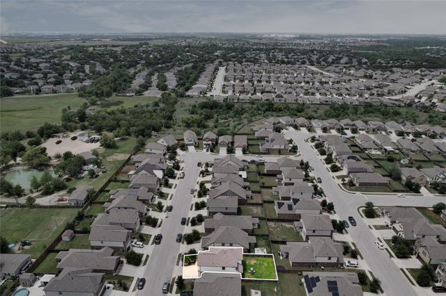 7404 Albany DR, Austin, TX 78754