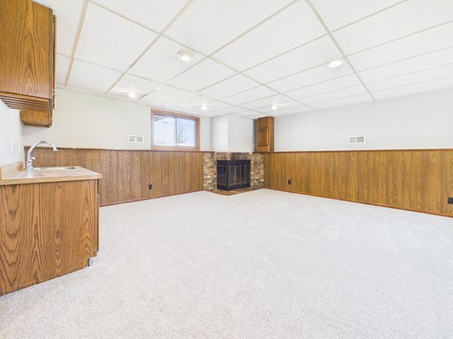 9380 Hale Avenue S, Cottage Grove, MN 55016
