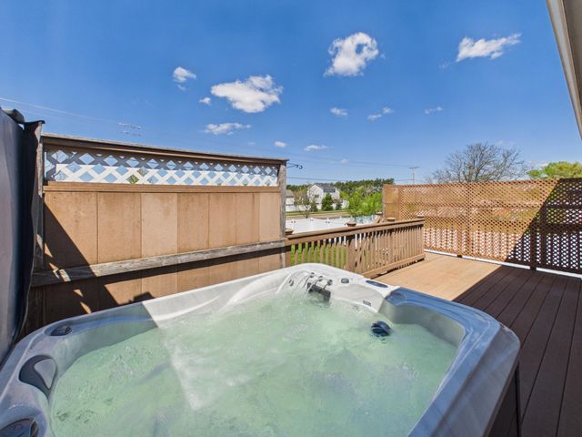 9380 Hale Avenue S, Cottage Grove, MN 55016