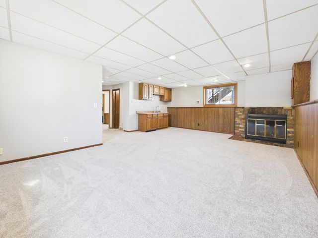 9380 Hale Avenue S, Cottage Grove, MN 55016
