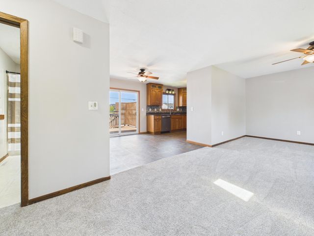 9380 Hale Avenue S, Cottage Grove, MN 55016