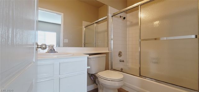 1900 North Torrey Pines Drive 203, Las Vegas, NV 89108