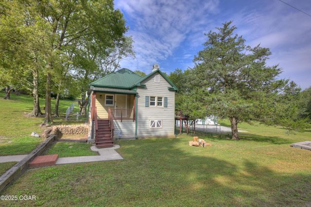 328 S Lincoln Street, Neosho, MO 64850