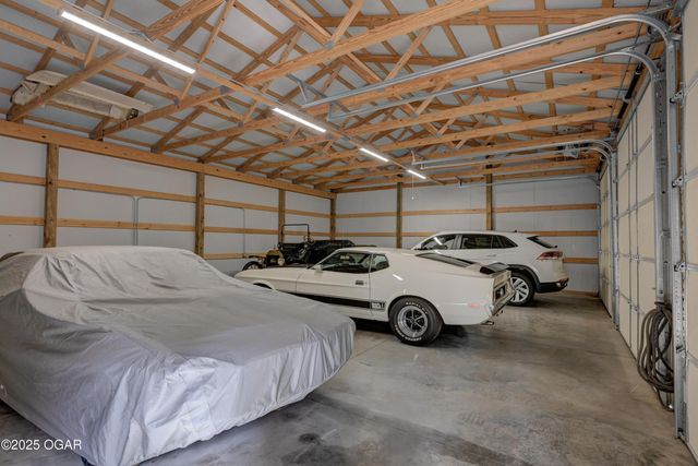 328 S Lincoln Street, Neosho, MO 64850