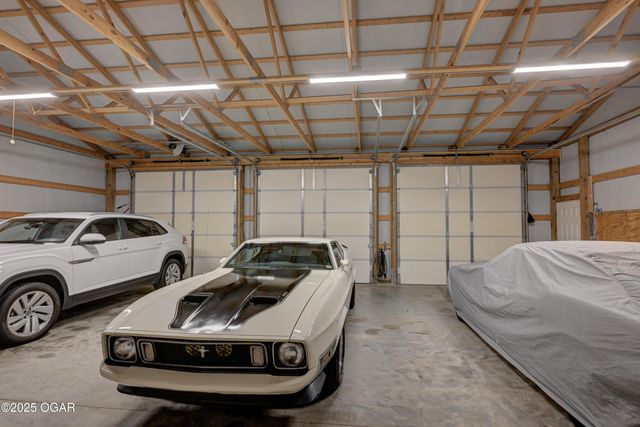 328 S Lincoln Street, Neosho, MO 64850