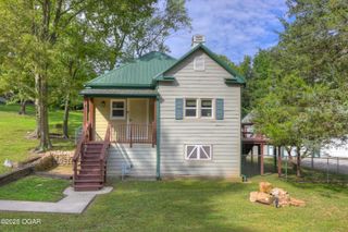 328 S Lincoln Street, Neosho, MO 64850