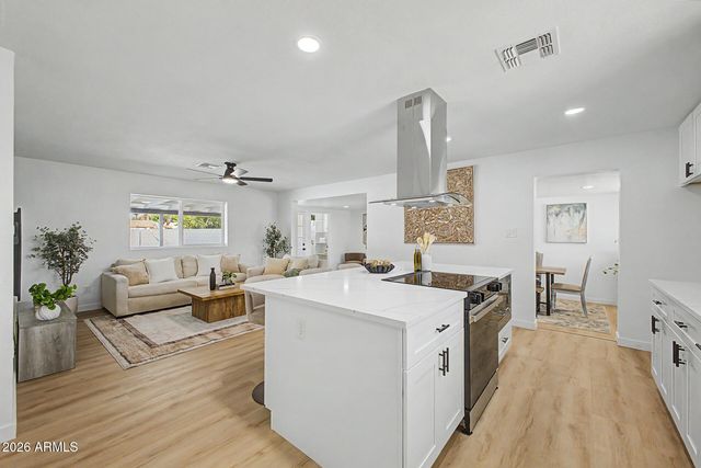 4642 E CORONADO Road, Phoenix, AZ 85008