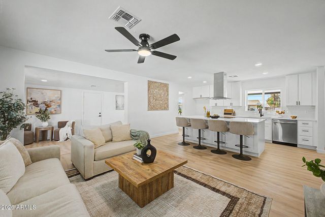 4642 E CORONADO Road, Phoenix, AZ 85008